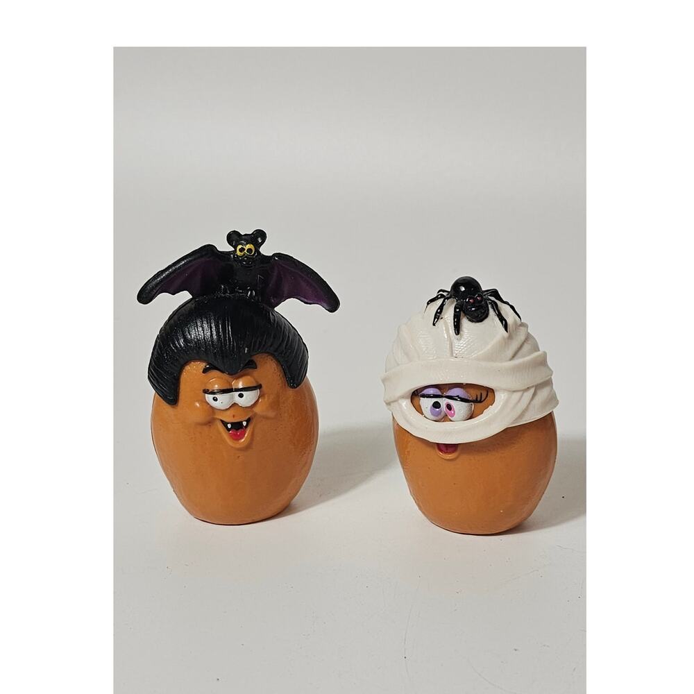 1992 McDonald’s Halloween McNugget Vampire McNuggula & Mummy Happy Meal Toys